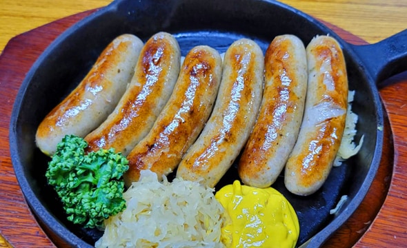 ホットビールとソーセージのお店